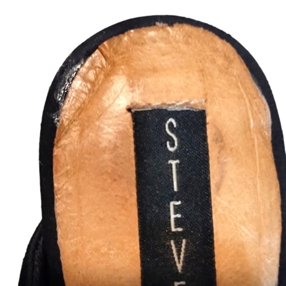 Steve Madden "Razzi" Suede Mules - Picture 4 of 9